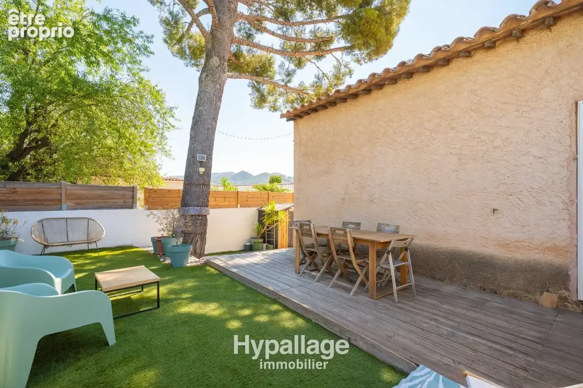 Vend type 3 jardin stationnement lumineux calme 13190 Allauch - photo 2