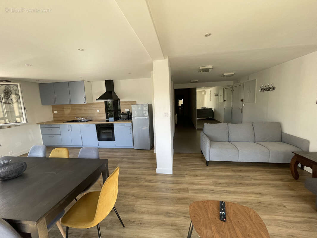 Appartement à SABLE-SUR-SARTHE