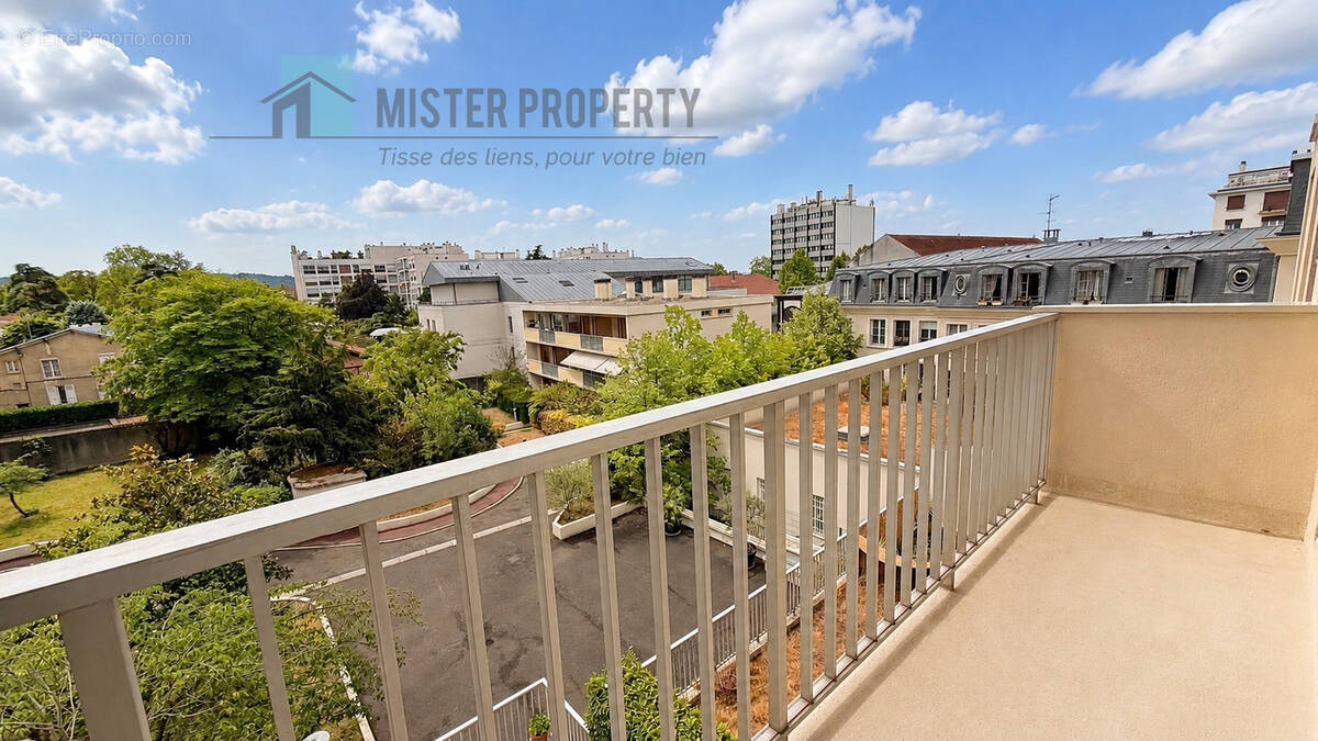 Appartement à RUEIL-MALMAISON