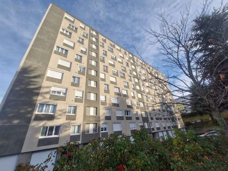 Appartement à FIRMINY
