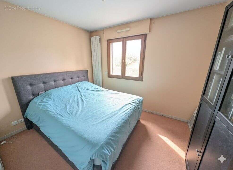 Appartement à CHALLES-LES-EAUX