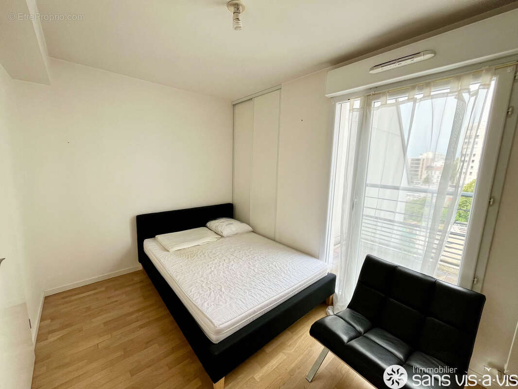 Appartement à MONTROUGE