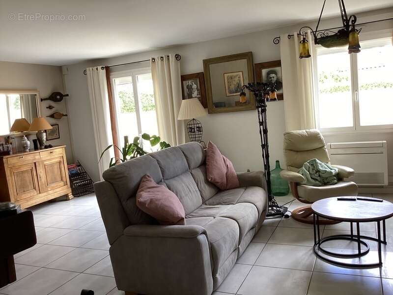 Maison à CUXAC-D&#039;AUDE