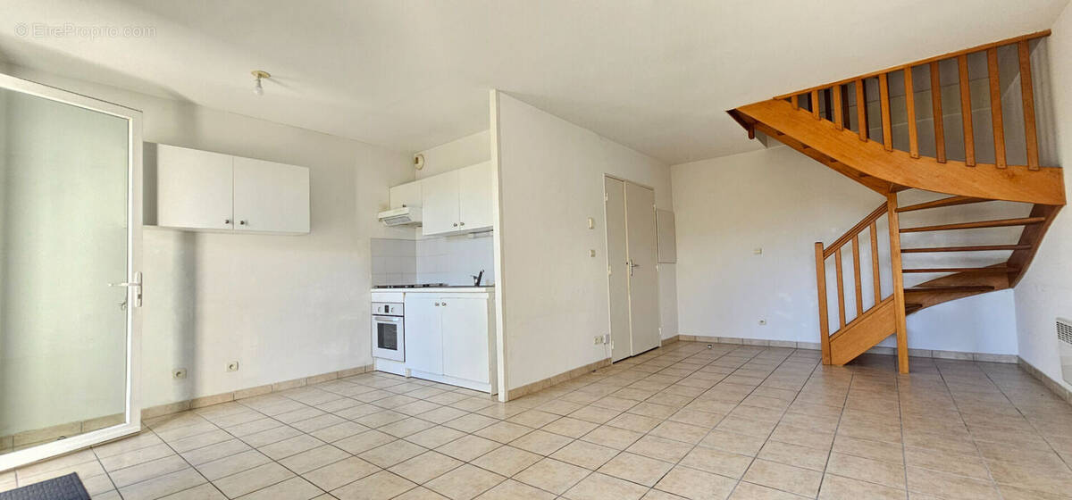 Appartement à SAINTES