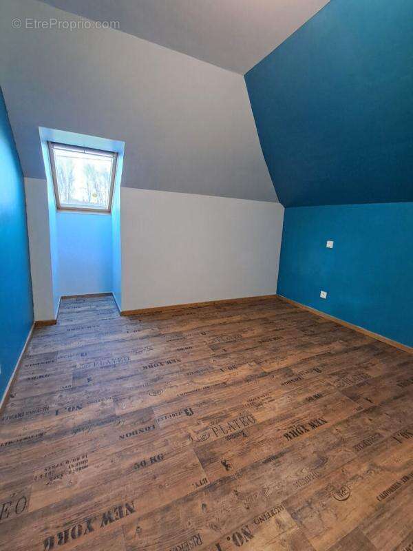 Maison à SAINT-MEMMIE