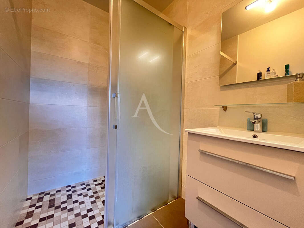 Maison à LA CHAPELLE-SUR-ERDRE