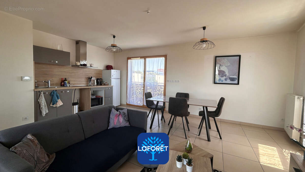 Appartement à BRON
