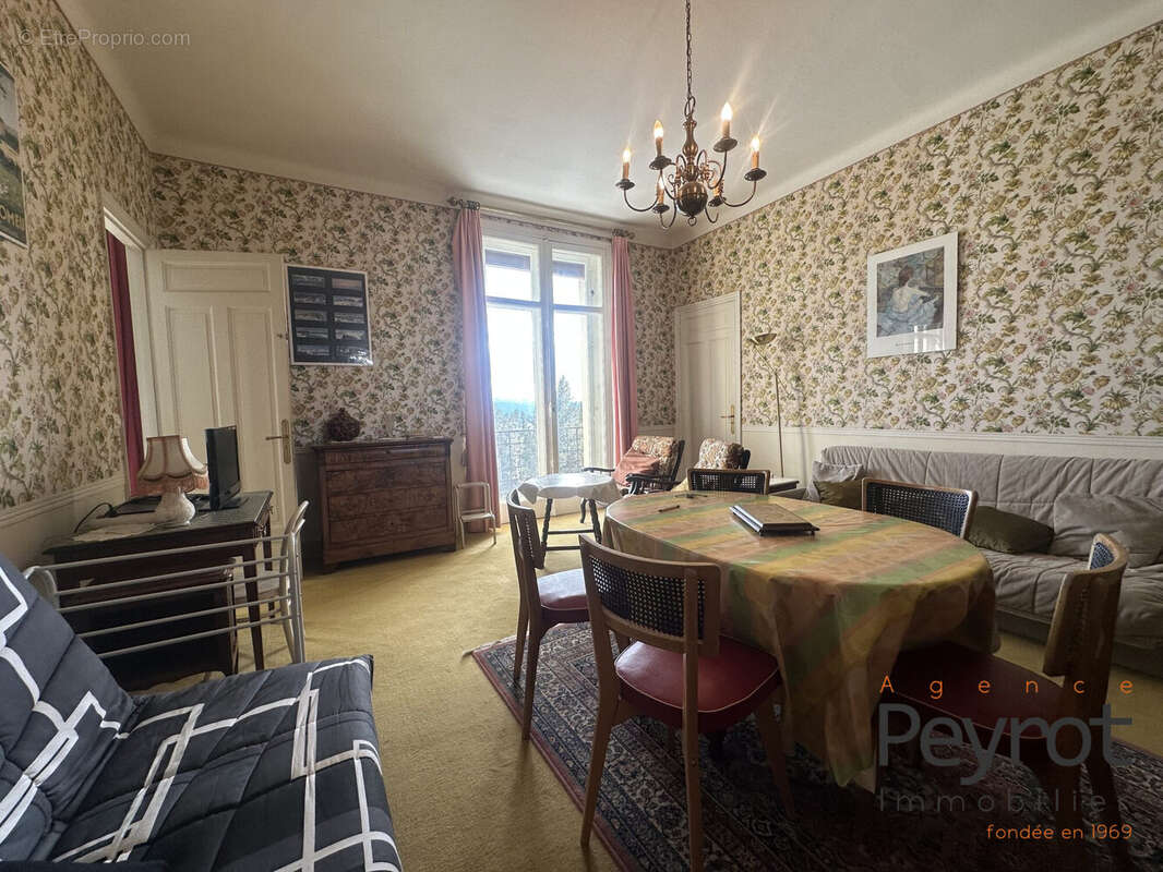 Appartement à FONT-ROMEU-ODEILLO-VIA