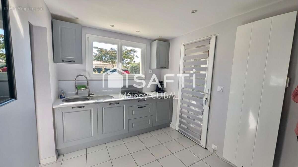 Photo 4 - Maison à MEDIS