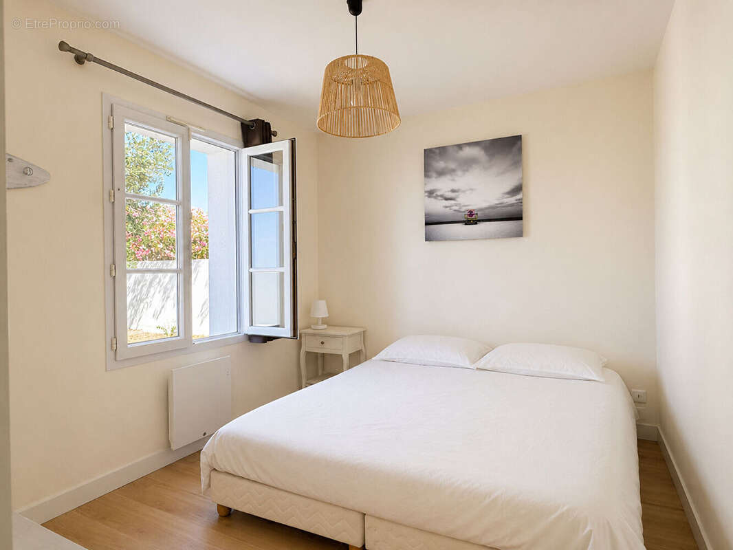 Maison Sainte Marie De Re 5 pièce(s) 114 m2 - photo 9