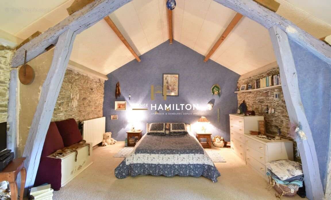 Maison à AMBIALET