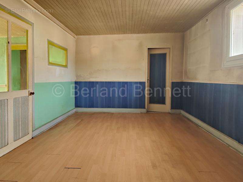 Maison à SAUZE-VAUSSAIS