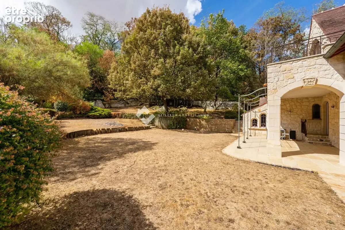 Maison 253 m² à Champcueil  - photo 3