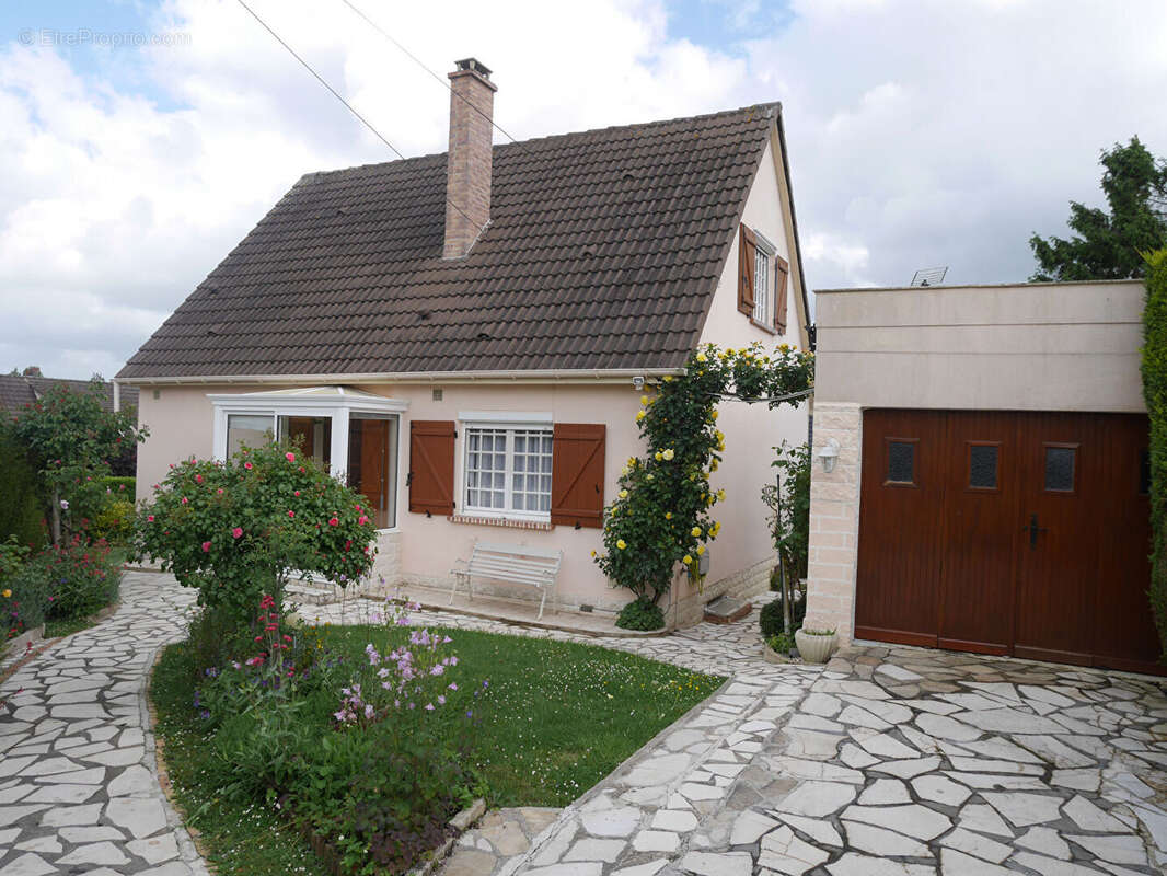 Maison 91 m² à Barentin  - photo 11