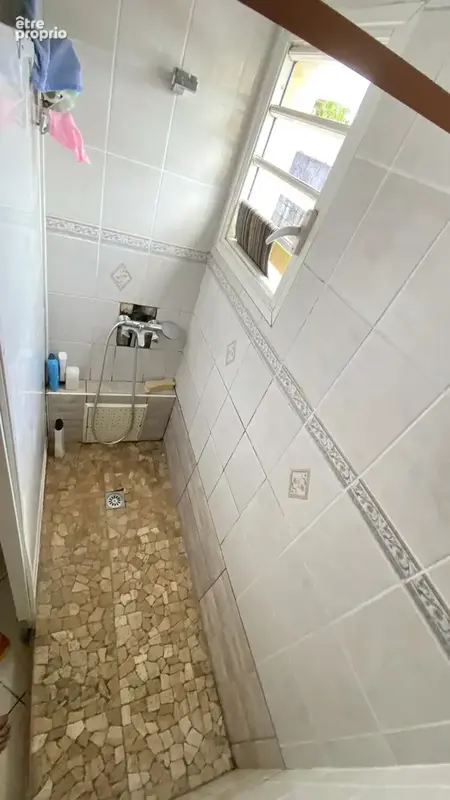A Saint-André, Maison F5 de 101m2 plus varangue, cuisine extérieure, dépendance .... - photo 14