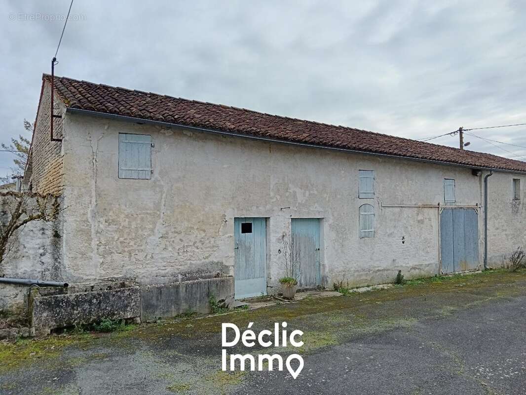 Maison à LA BROUSSE