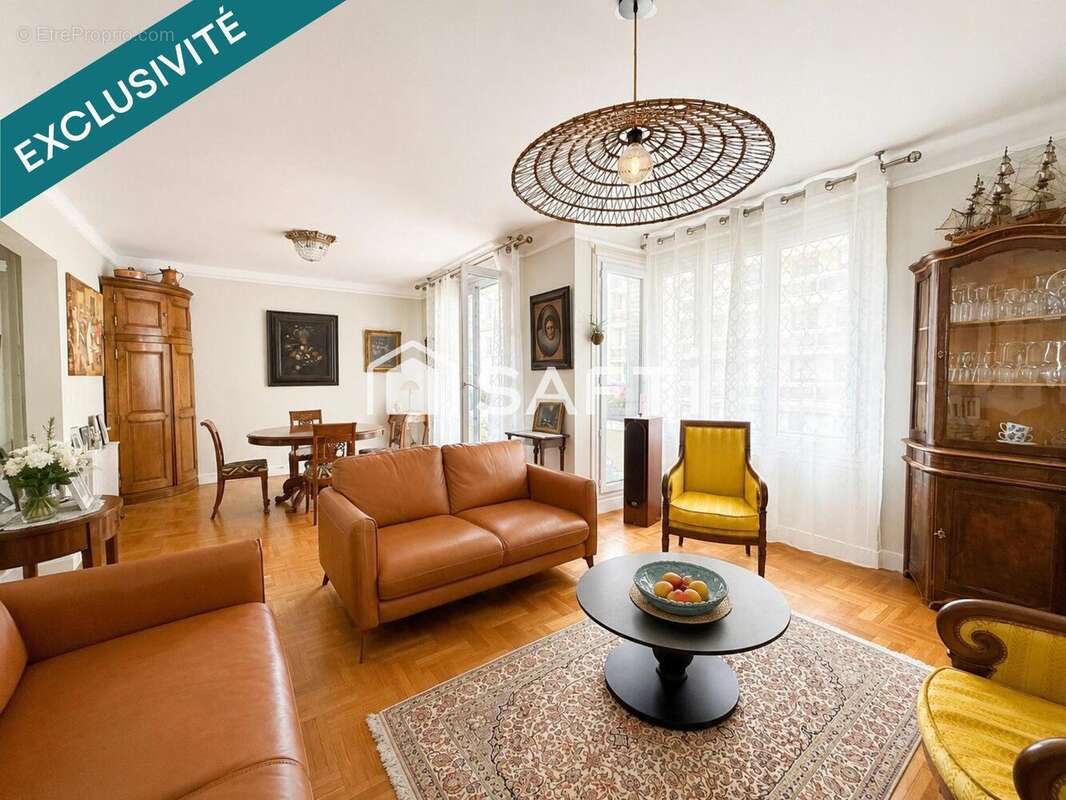 Photo 2 - Appartement à PARIS-15E