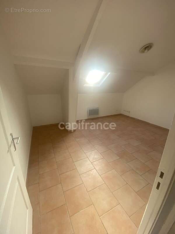 Appartement à VILLIERS-LE-BEL