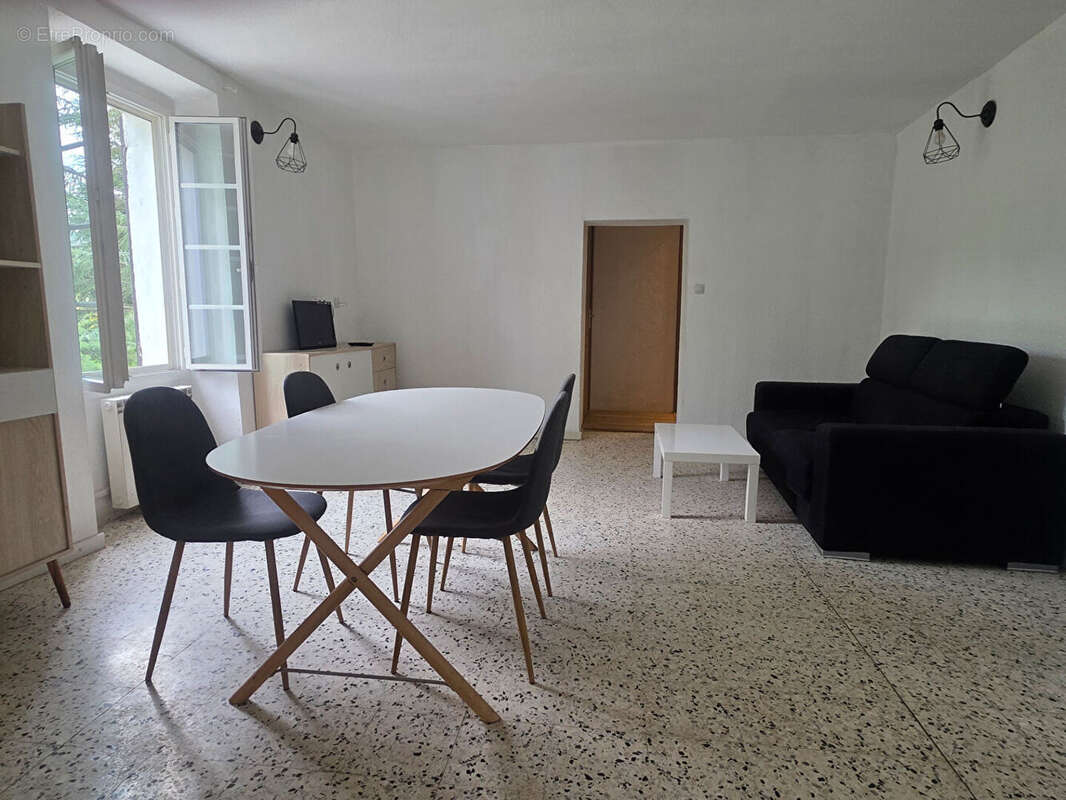 Maison à BORDEZAC