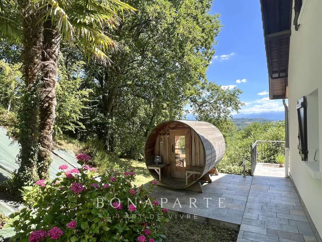 Pau coteaux sud – maison vue pyrénées  4 chambres + sous-sol 70 m² - photo 14