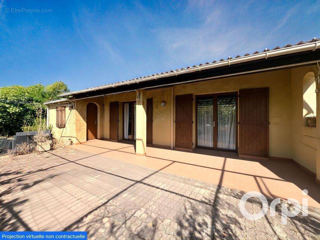 Maison à SAN-GAVINO-DI-CARBINI