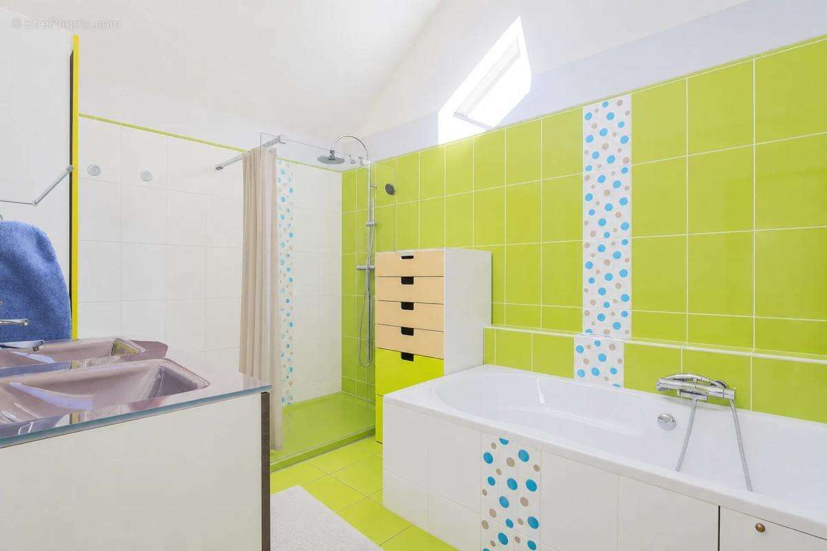 Maison de 8 pièces de 145.26  m² à Radinghem - photo 11