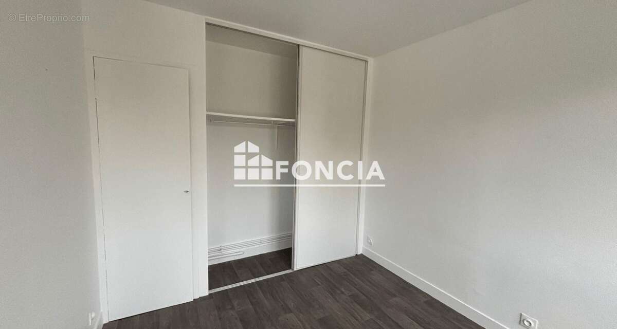 Appartement à MONT-SAINT-AIGNAN