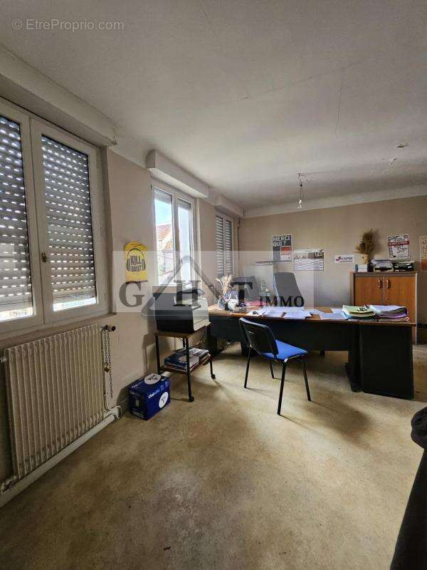 Commerce à SAVIGNY-SUR-ORGE