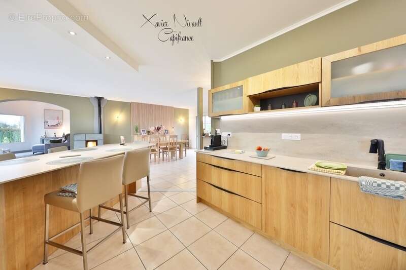 Maison à SAINT-AMOUR