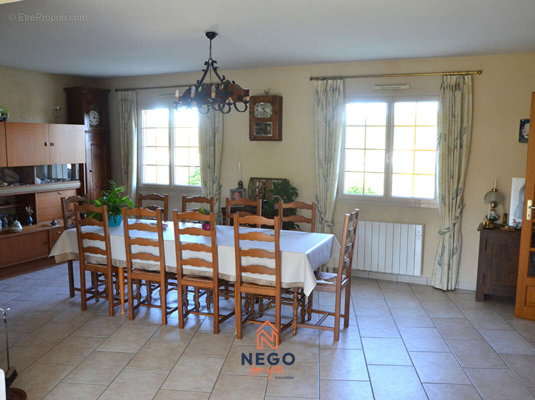 Belle maison 4 chambres et bureau - photo 2