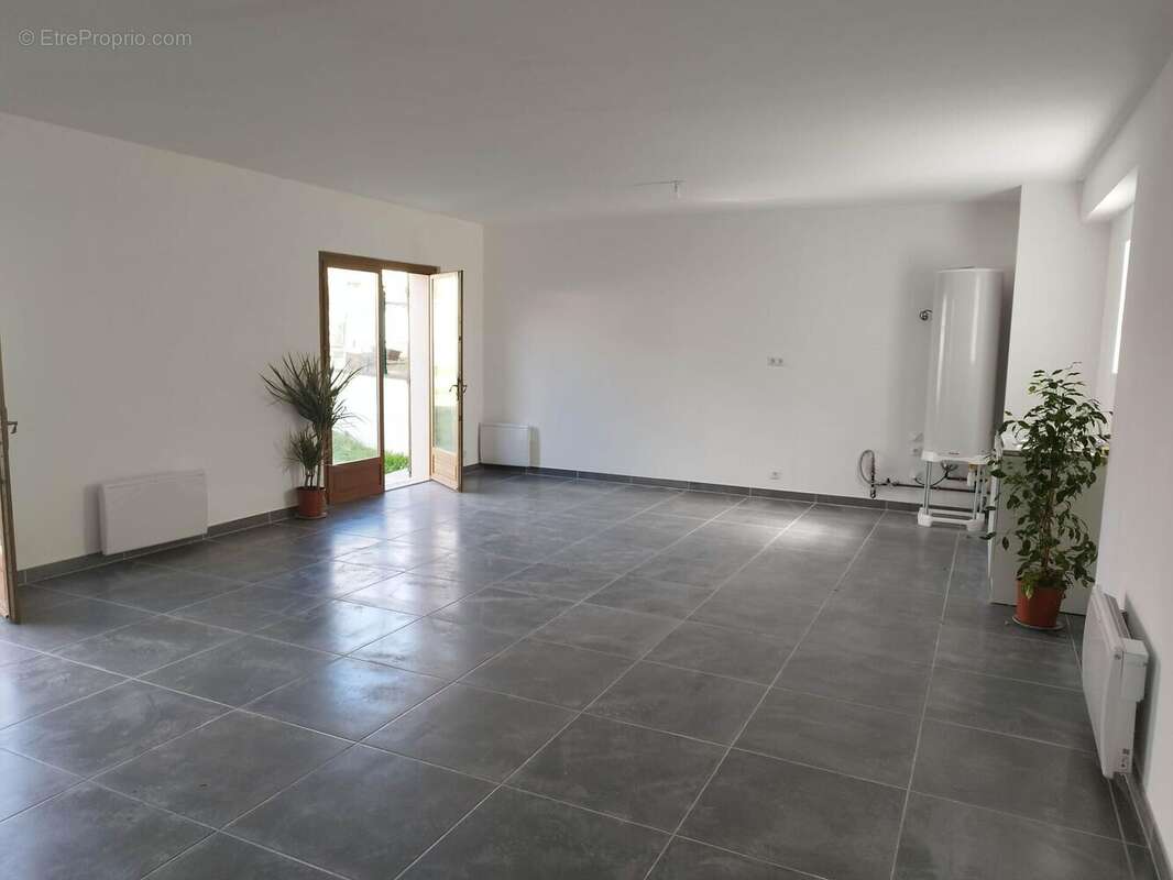 Maison 117 m² à Lommoye  - photo 2