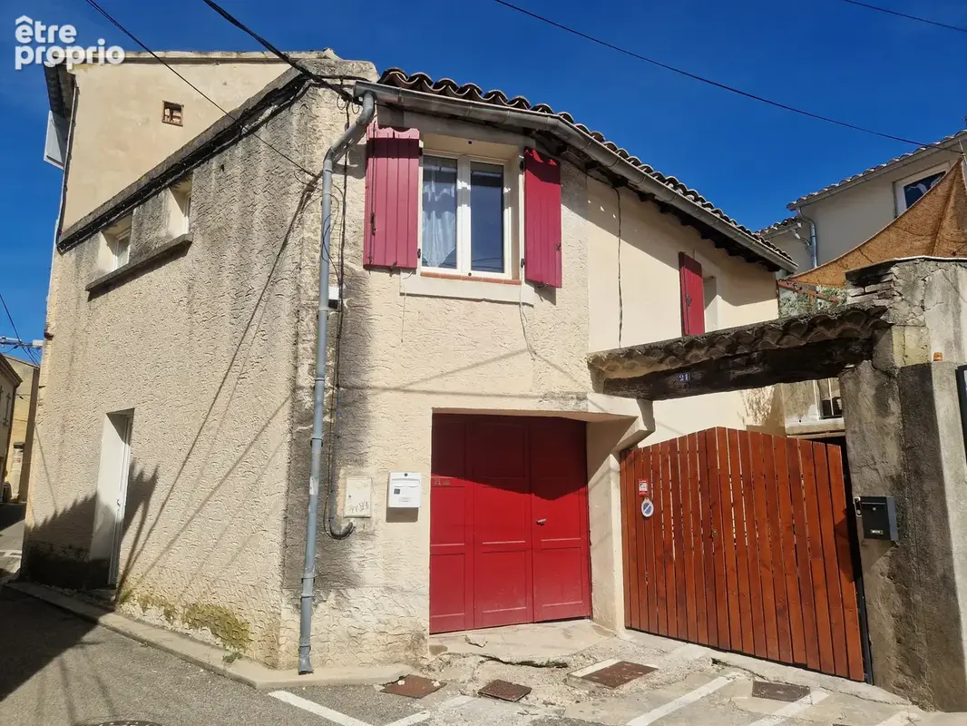 Maison à VALREAS