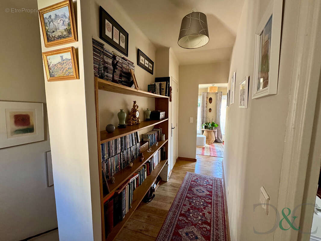 Maison à BORMES-LES-MIMOSAS