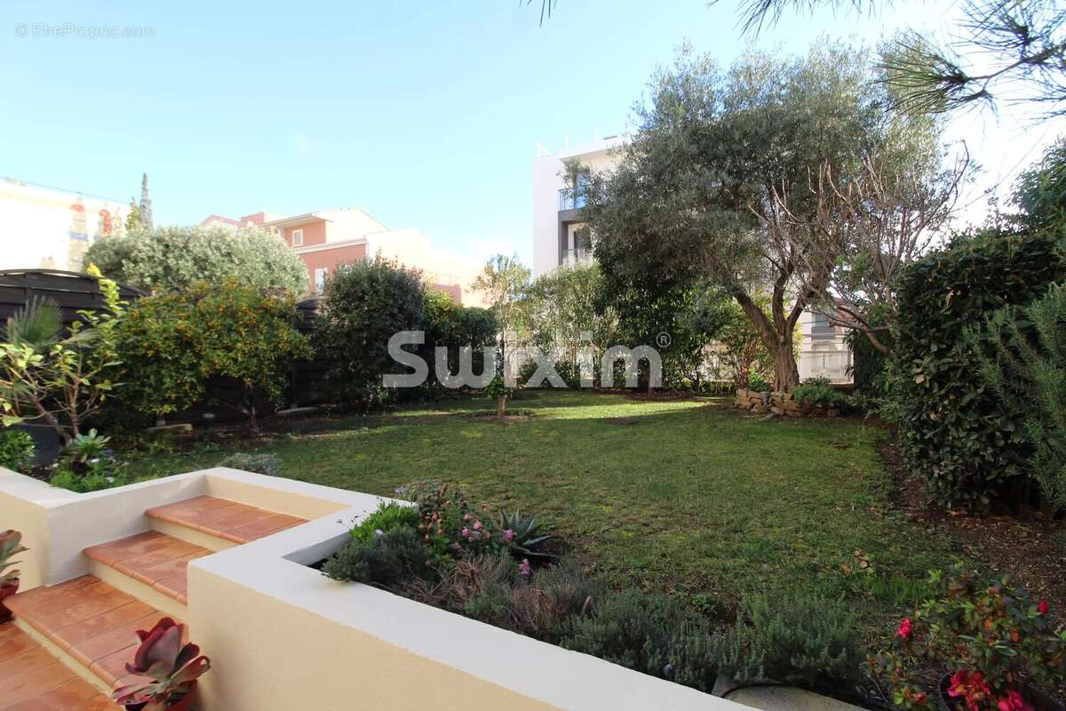 Appartement à FREJUS