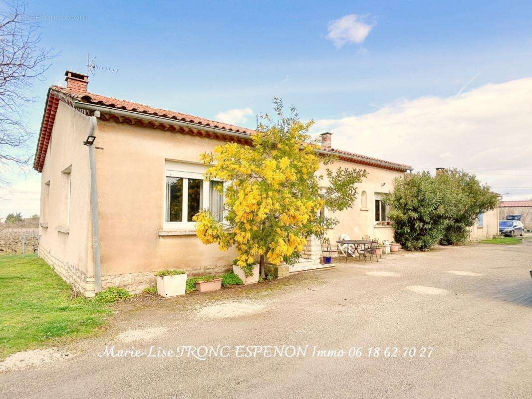 Maison à PERNES-LES-FONTAINES