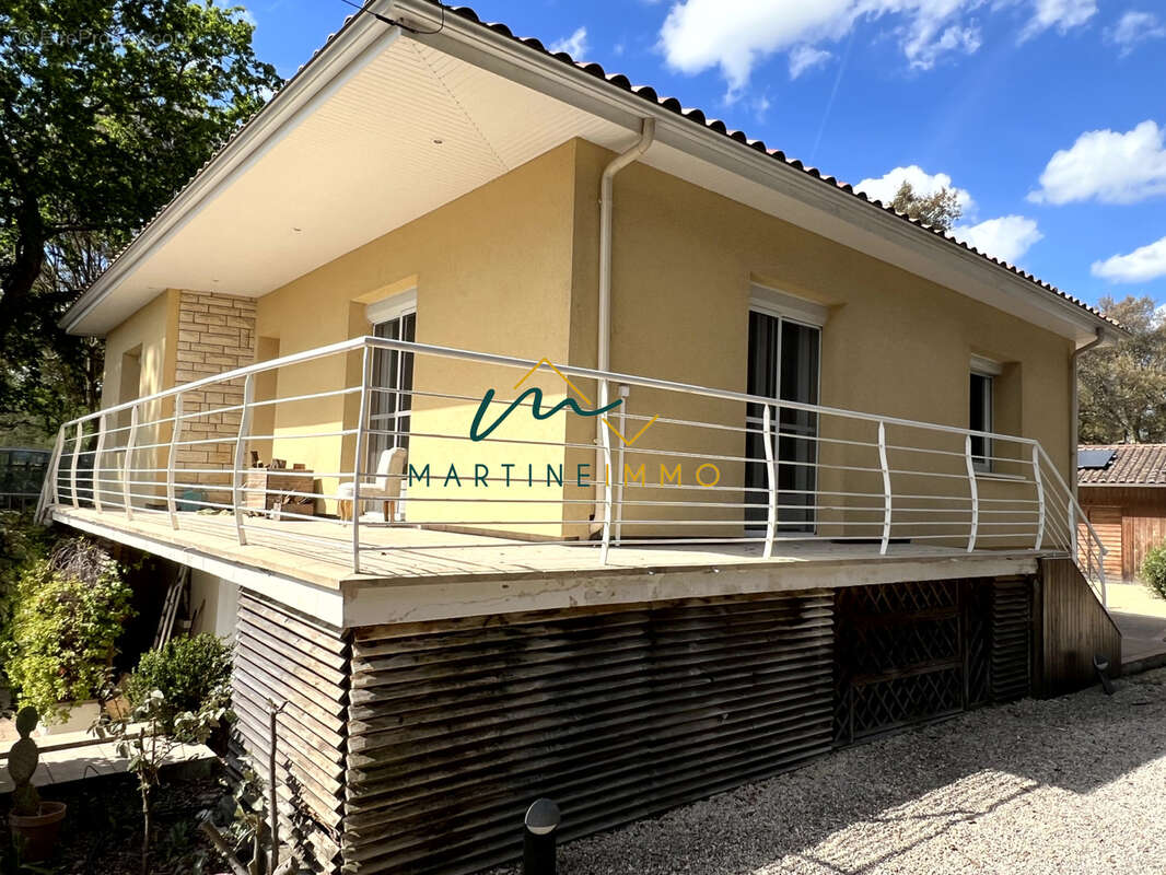 Maison à FOURQUES-SUR-GARONNE