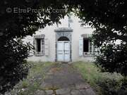 Maison à SAINT-PAUL-DES-LANDES
