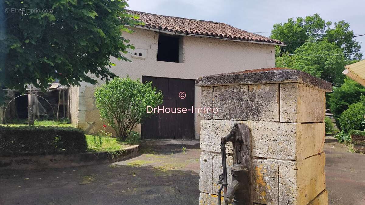 Maison à VILLARS