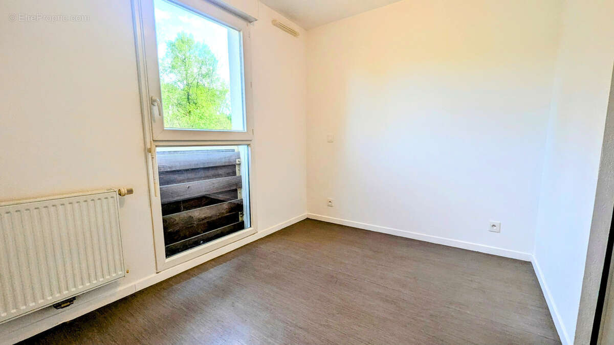 Appartement à FARGUES-SAINT-HILAIRE