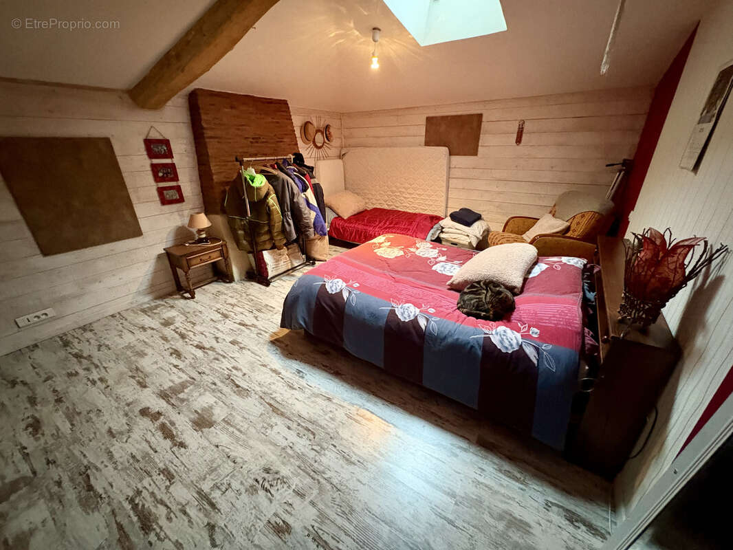 Maison à SAINT-PIERRE-DE-BAT