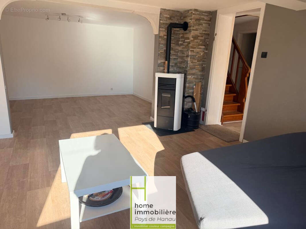 Secteur INGWILLER maisonnette de charme avec petit extérieur trés bien entretenue. Terrasse, cour ... - photo 8