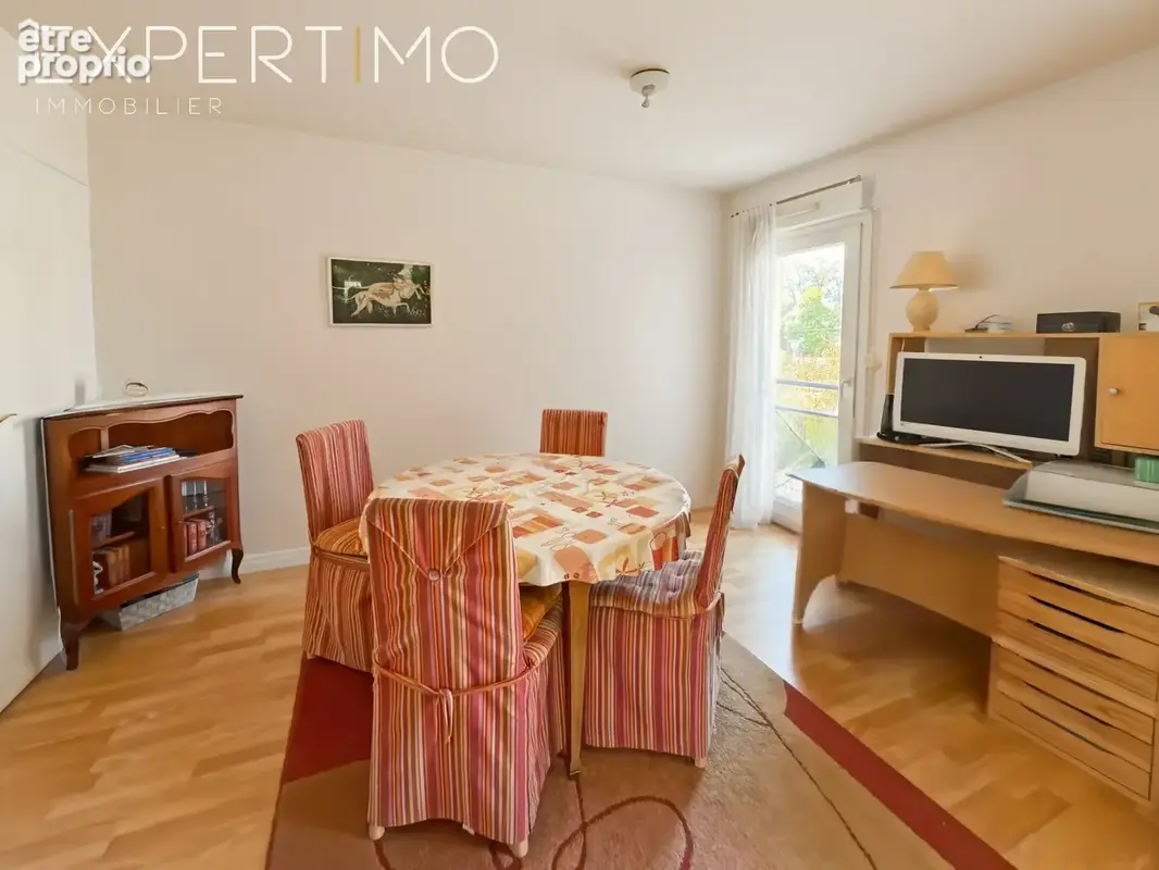 Margency. 3 pièces avec balcon   double séjour 30 m2   2? chambre possible   parking - photo 5