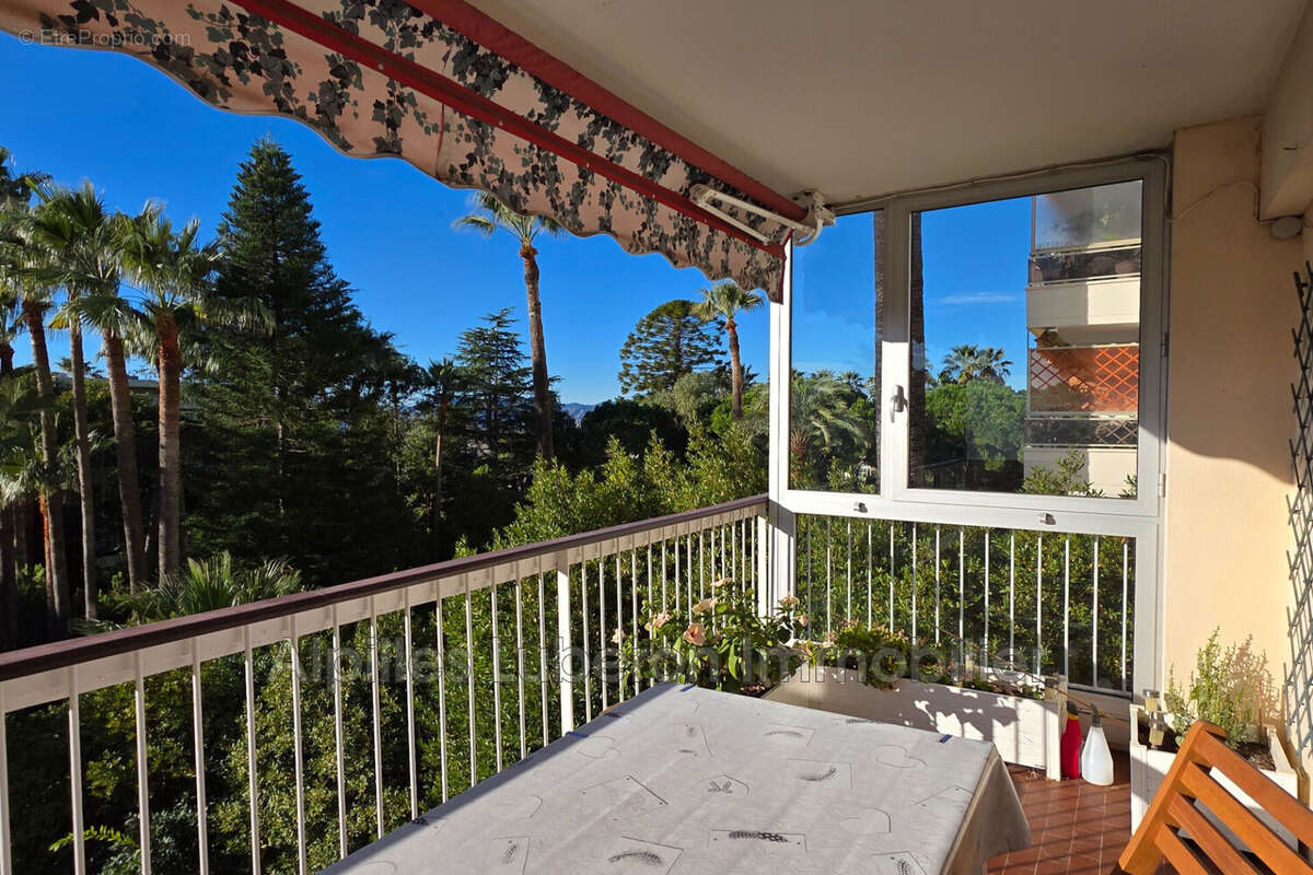 Appartement à CANNES