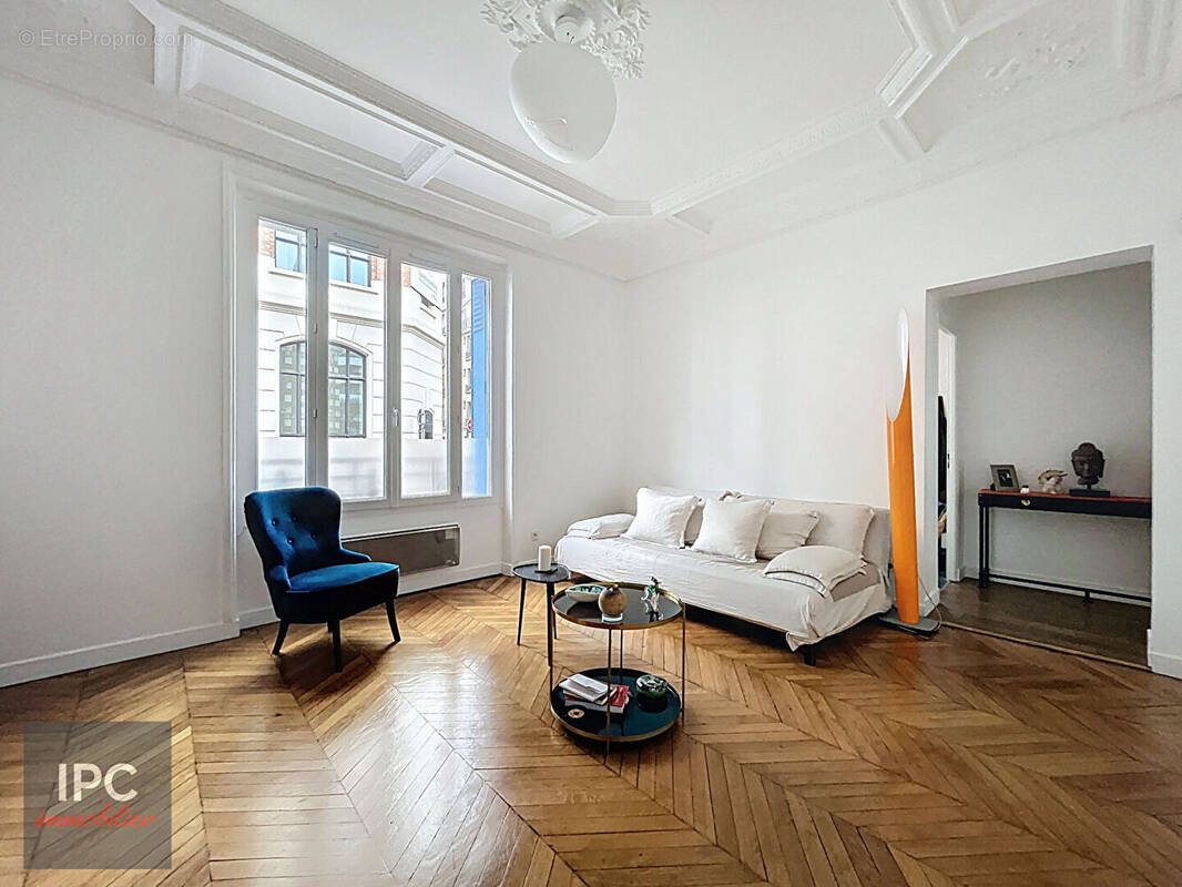 Appartement à CLICHY