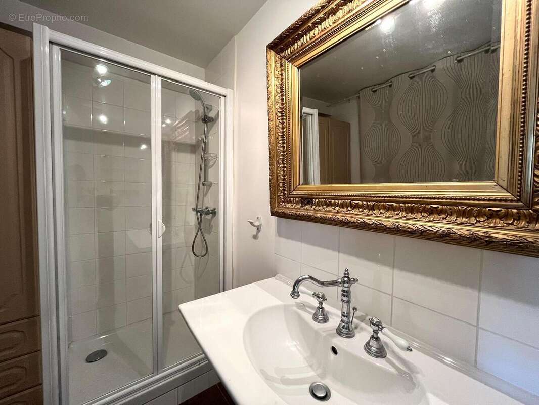   - Appartement à ANGERS