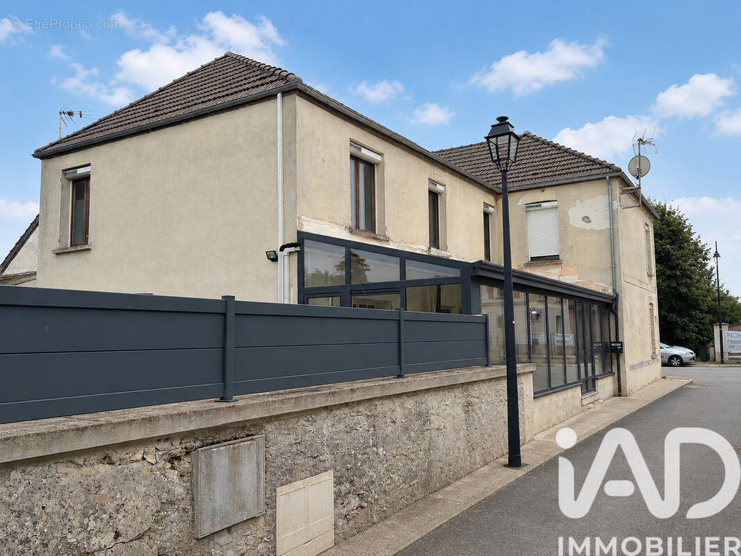 Photo 1 - Maison à LA FERTE-GAUCHER