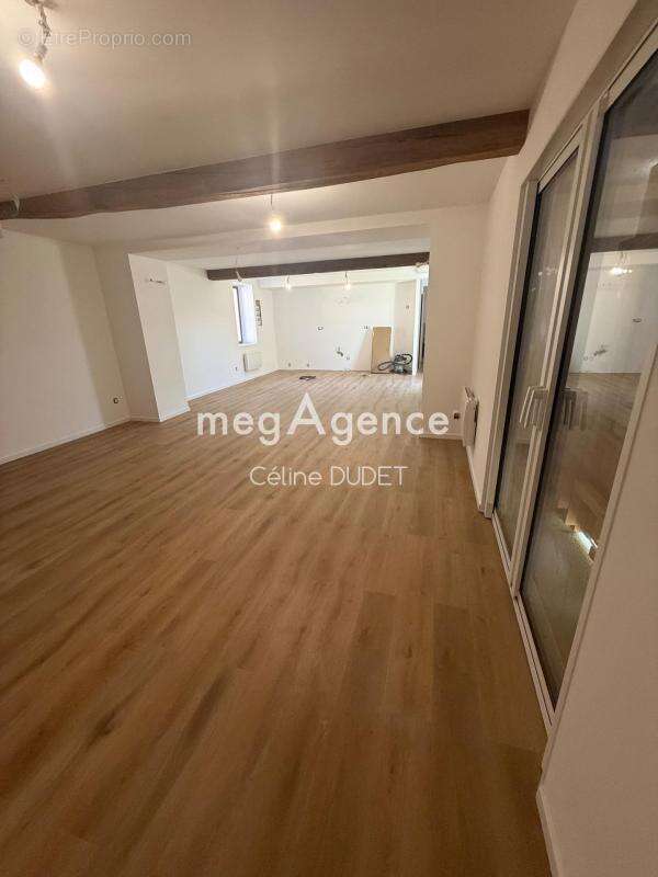 Maison à SAINT-DIDIER-SUR-CHALARONNE