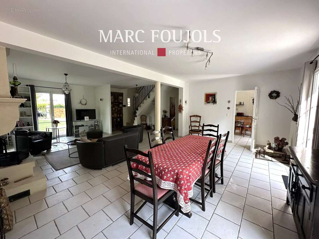 Maison à CHANTILLY