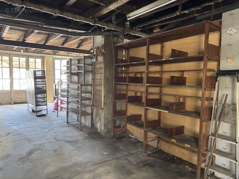 Appartement à MONTGUYON