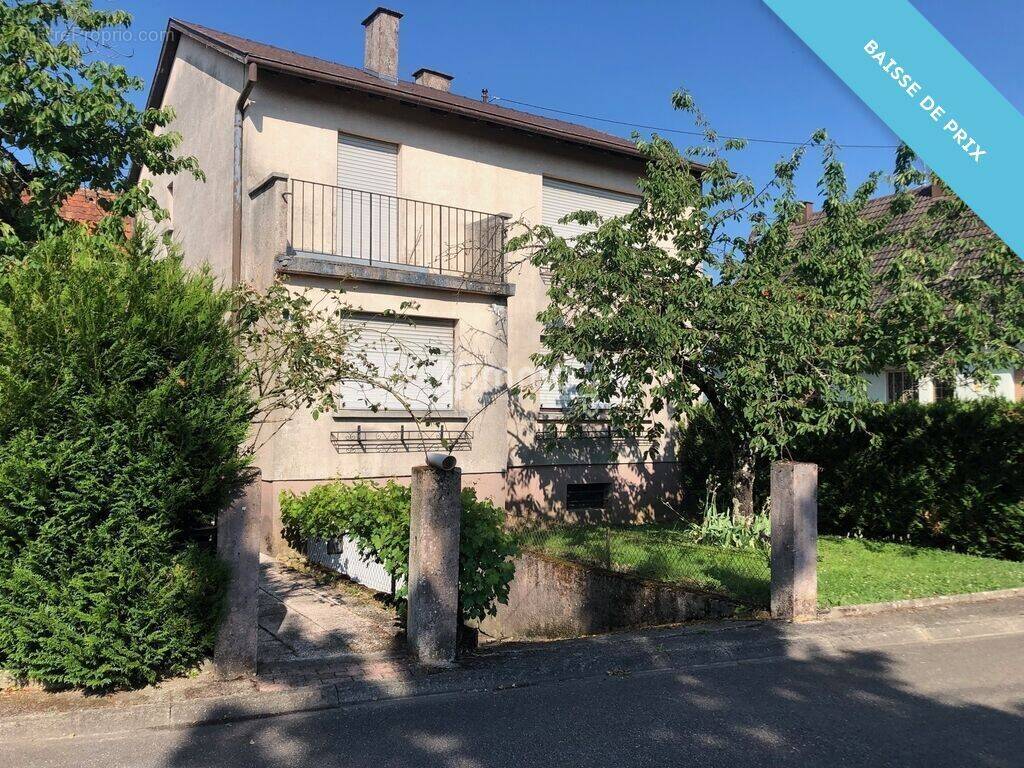 Maison à DIEFFENBACH-LES-WOERTH